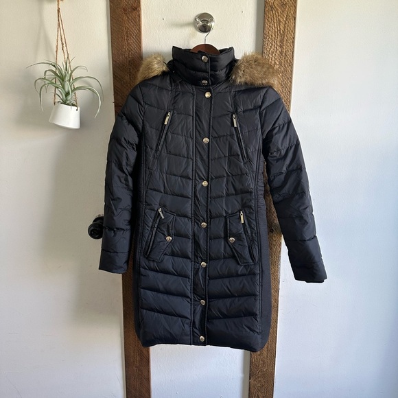 Michael Michael Kors Women Black Down Puffer Winter Coat Faux Fur Trim Hood PXXS - Picture 16 of 16